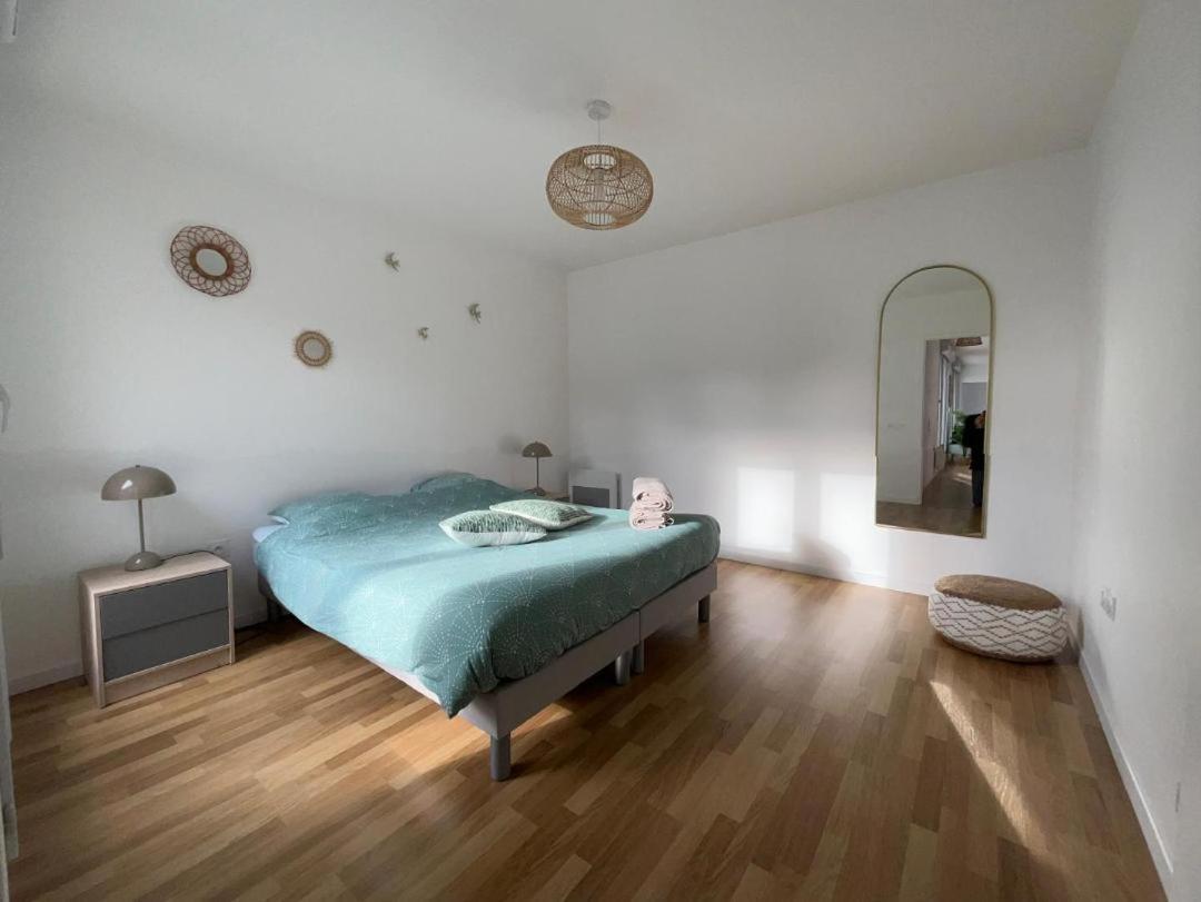 Appartement Cosy Champs Sur Marne Exterior foto